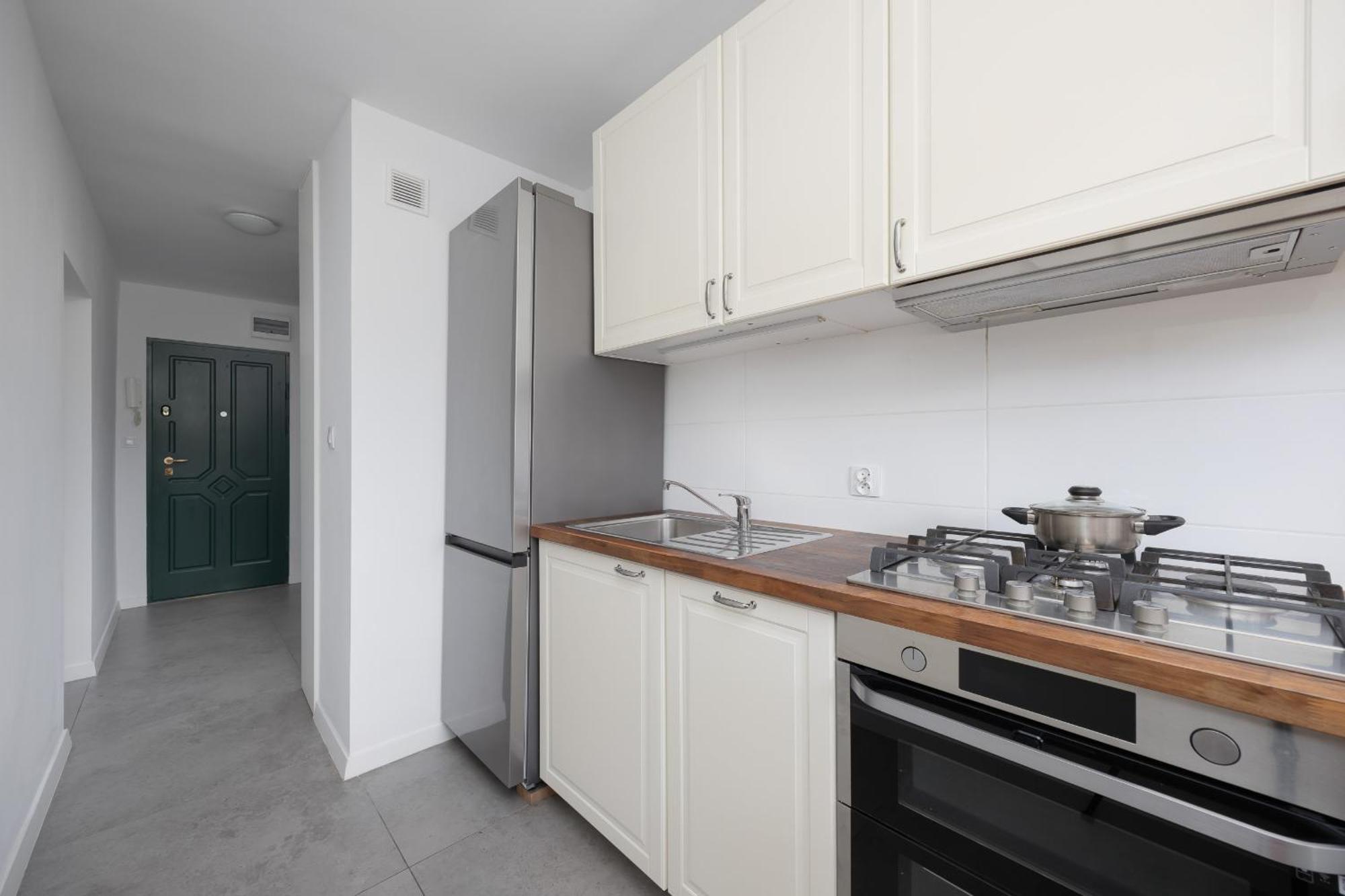 Elegancki W Warszawie Z Balkonem I Wanna By Rent Like Warsaw