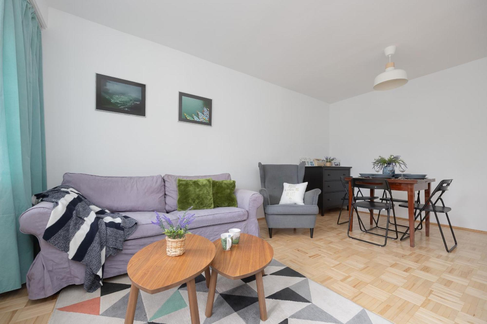 Elegancki W Warszawie Z Balkonem I Wanna By Rent Like